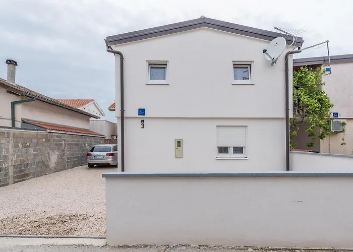 Appartamento With Parking Space - 18560